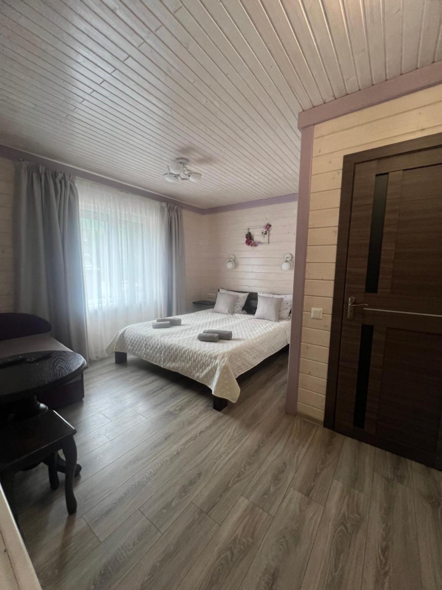 Фенікс Hotel Yaremche Exterior photo